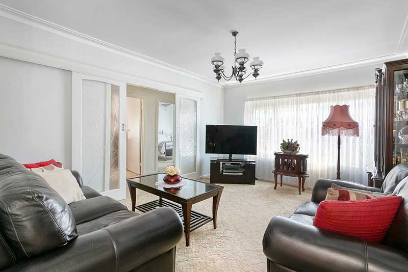 <?php the_title(); ?>