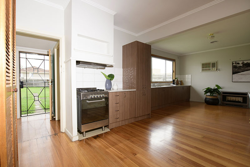 <?php the_title(); ?>