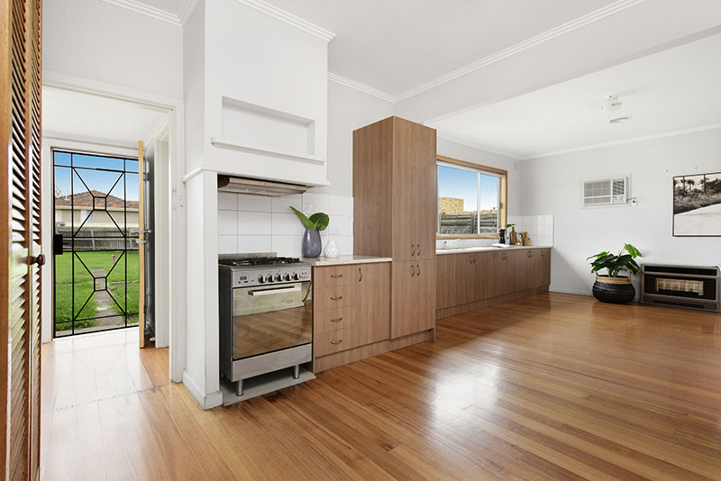 <?php the_title(); ?>