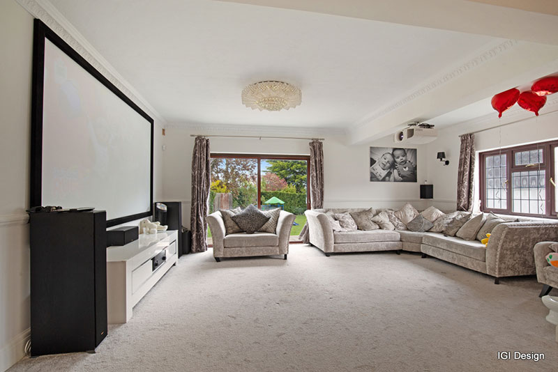 <?php the_title(); ?>